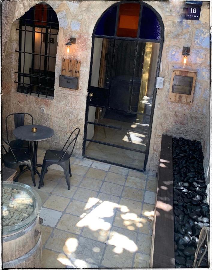 La Guta Studio Suite The Campari Suite القدس المظهر الخارجي الصورة